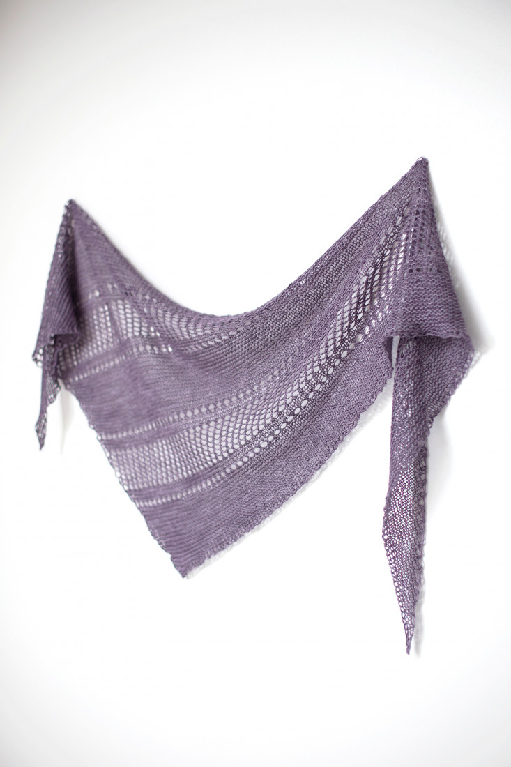 Ardent shawl pattern from Woolenberry