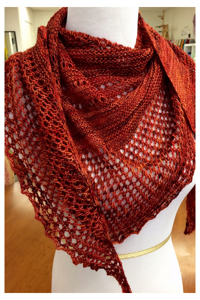 Project Love – Antarktis shawl (knitted by jillybee7 on Ravelry)