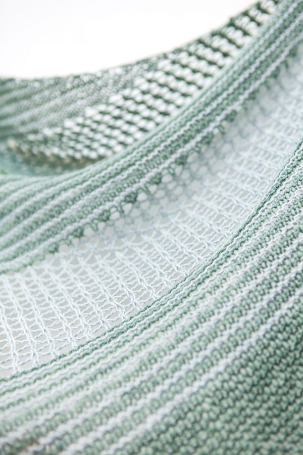 Sea Grass shawl pattern from Woolenberry
