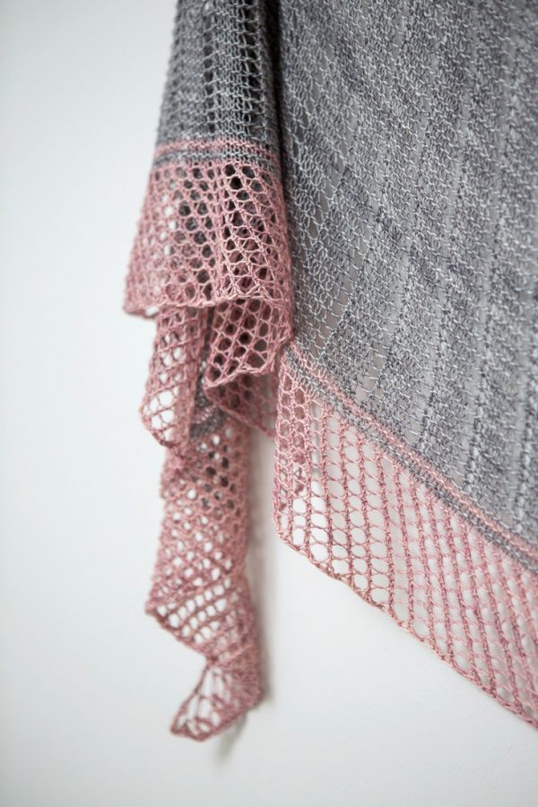 Lighthouse shawl pattern from Woolenberry