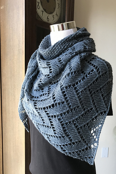 Project Love: Bough shawl from Woolenberry