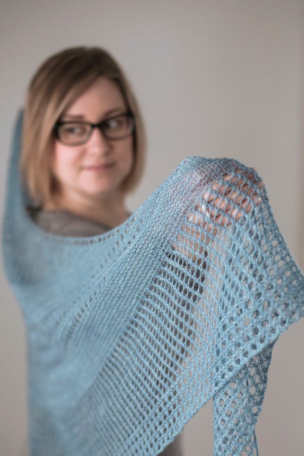 Antarktis shawl pattern from Woolenberry