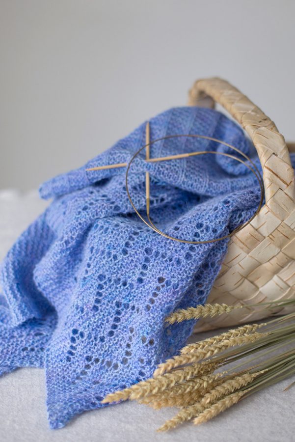 Endless Summer shawl pattern from Woolenberry