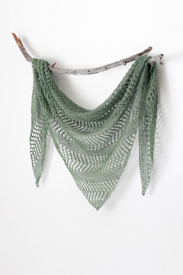 Linum shawl pattern from Woolenberry