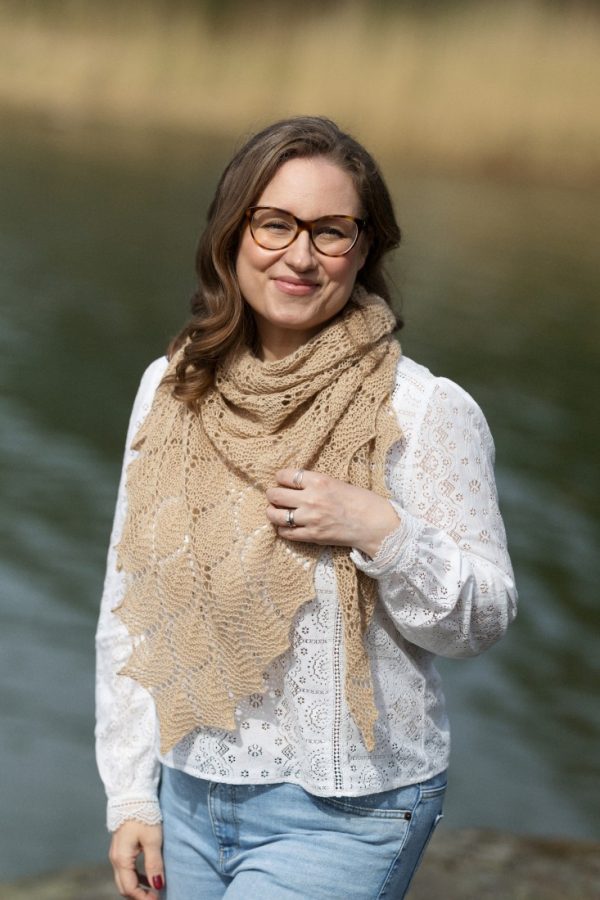 Spring Street – Triangle lace shawl knitting pattern from Woolenberry