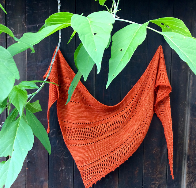 Project Love: Ardent shawl from Woolenberry.