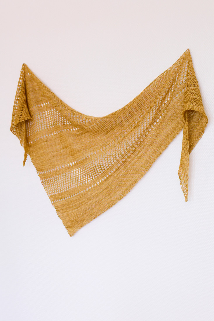 Ardent shawl pattern from Woolenberry