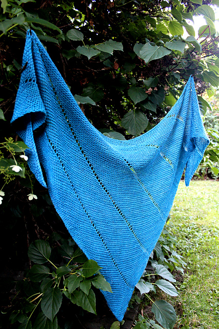 Project Love: Desert Rain shawl from Woolenberry.
