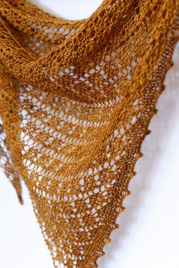 Sky of Diamonds shawl pattern from Woolenberry