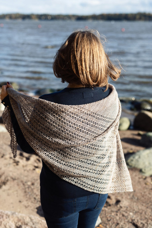 Treillage – Minimal and modern lace shawl knitting pattern for fingering weight yarn.