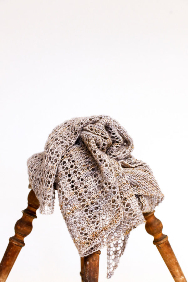 Treillage shawl pattern from Woolenberry