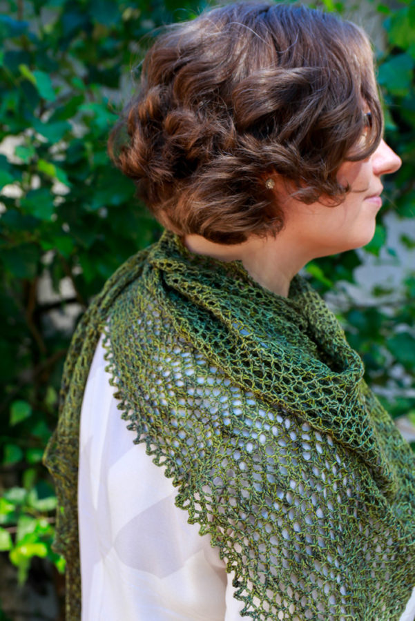 Velvet Moss shawl pattern for one skein of fingering weight yarn