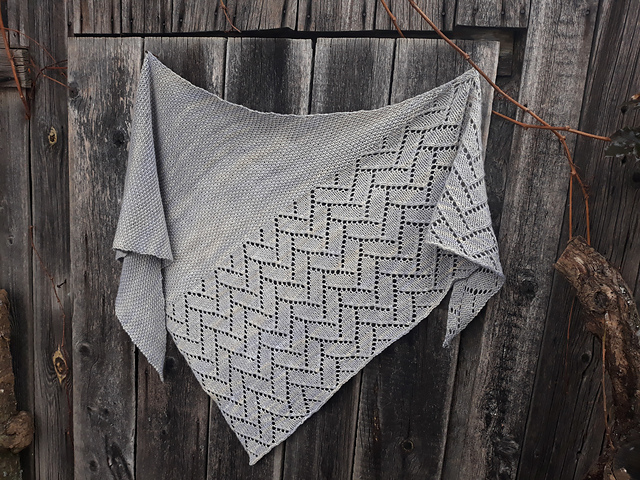 Project Love: Bough shawl from Woolenberry