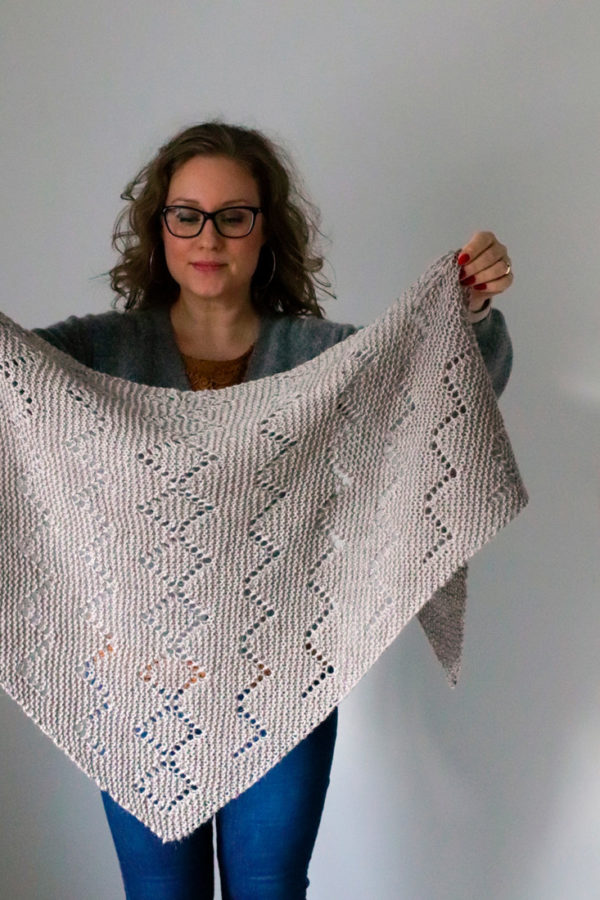 Hillside triangle shawl pattern for worsted weight yarn