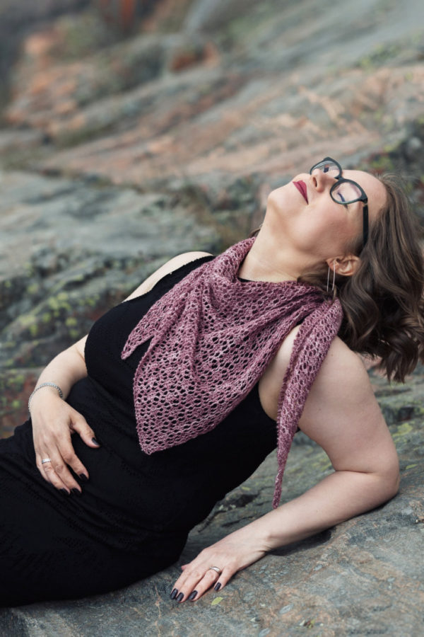 Valo triangle lace shawl pattern from Woolenberry