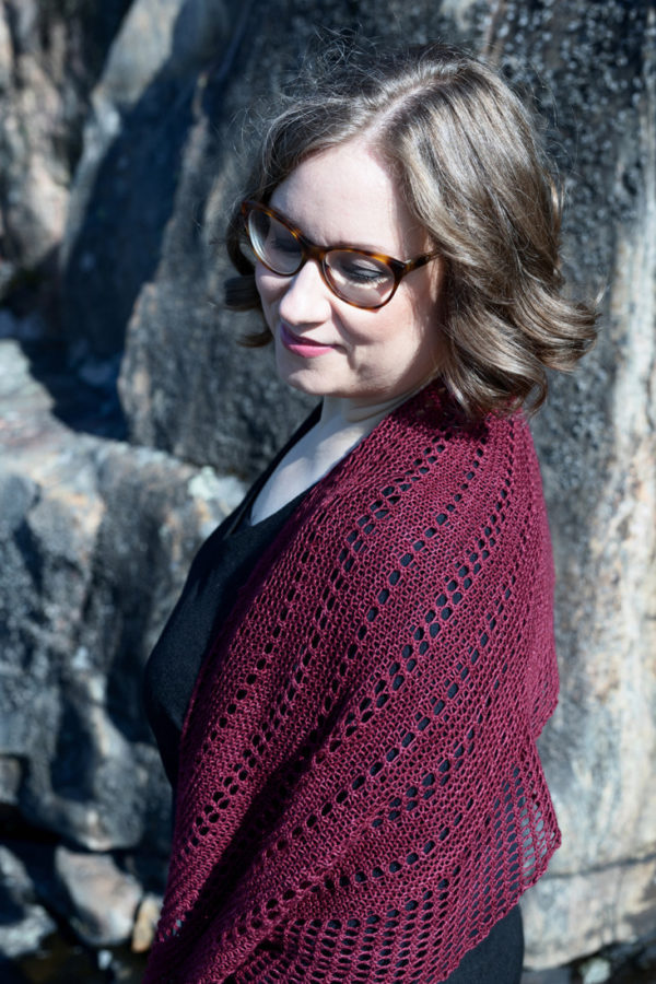 Haave shawl knitting pattern from Woolenberry