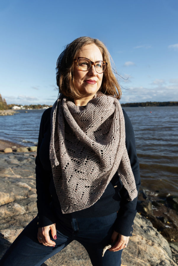 Waterfront shawl knitting pattern with garter stitch and eyelets