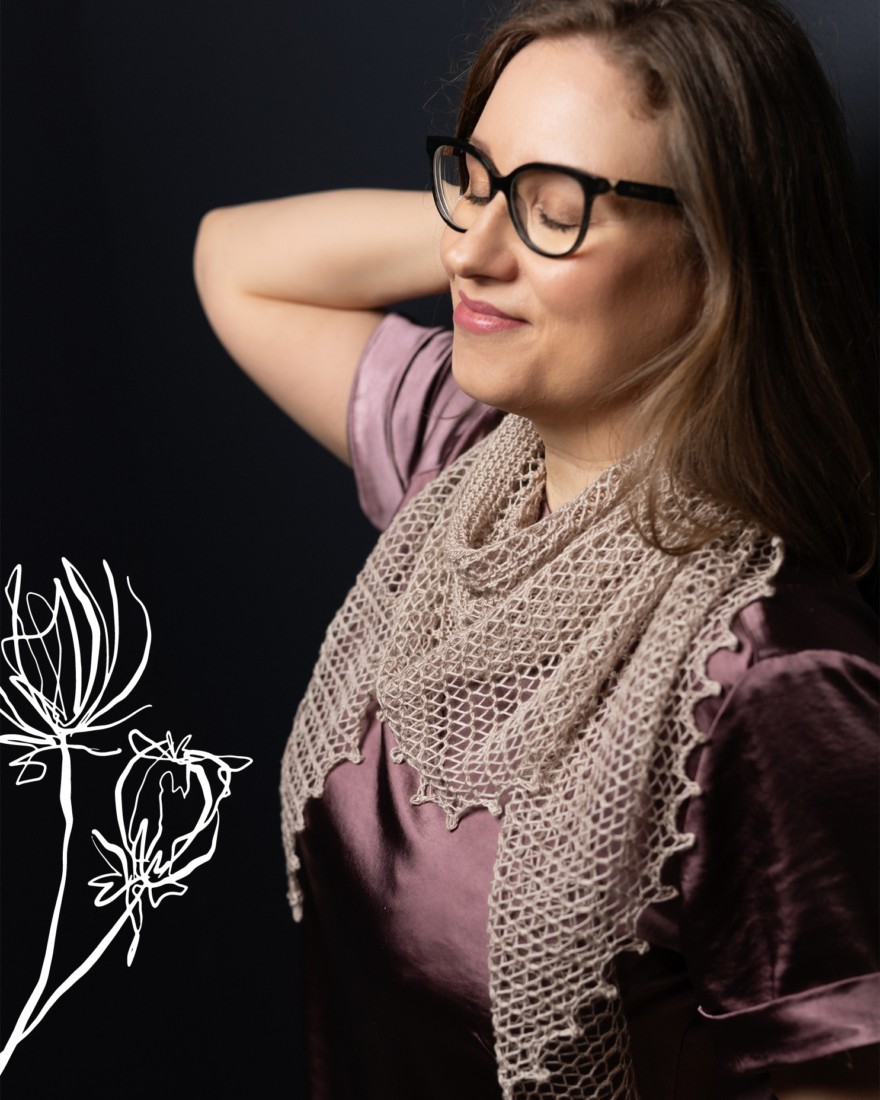 Gossamer – One skein shawl knitting pattern with delicate lace and garter stitch
