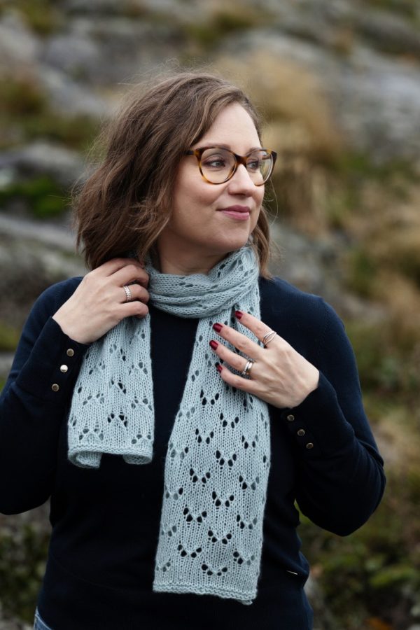 Morning Light – Easy rectangle scarf knitting pattern with eyelets Morning Light – Easy rectangle scarf knitting pattern with eyelets